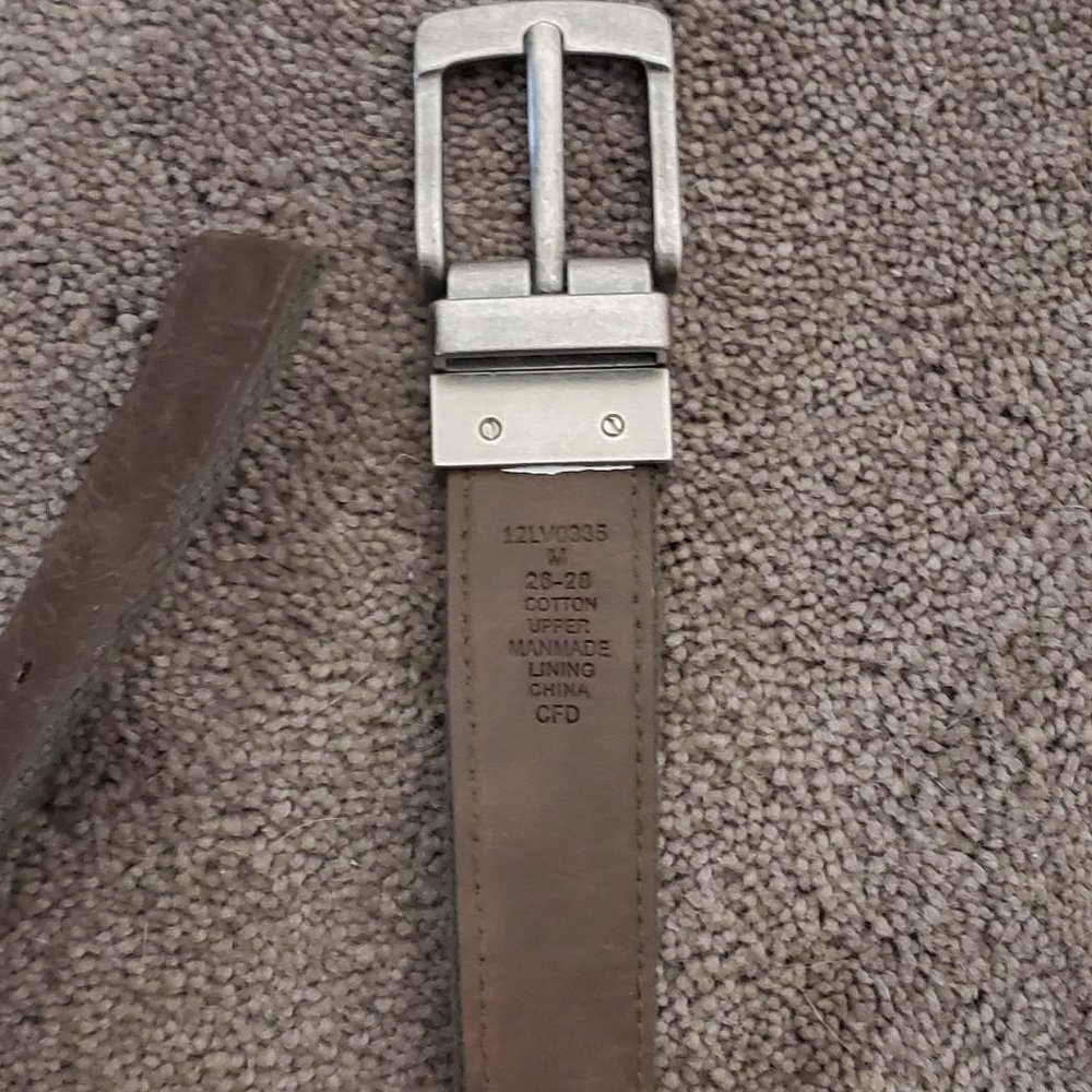 LEVIS MED BROWN LEATHER BELT